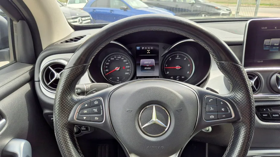 MERCEDES-BENZ Klasa X -