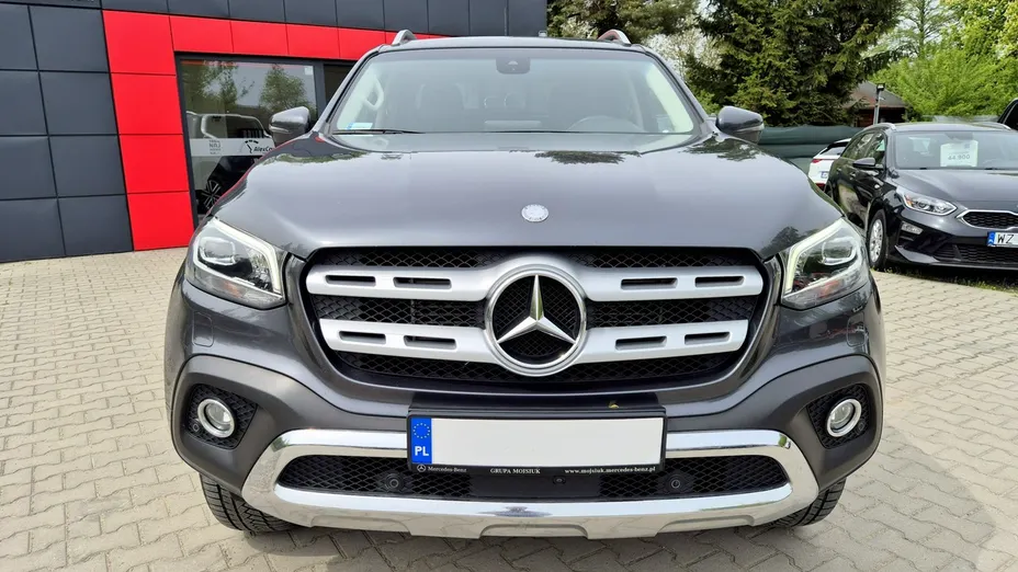 MERCEDES-BENZ Klasa X -
