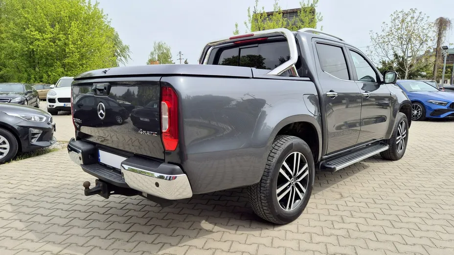 MERCEDES-BENZ Klasa X -