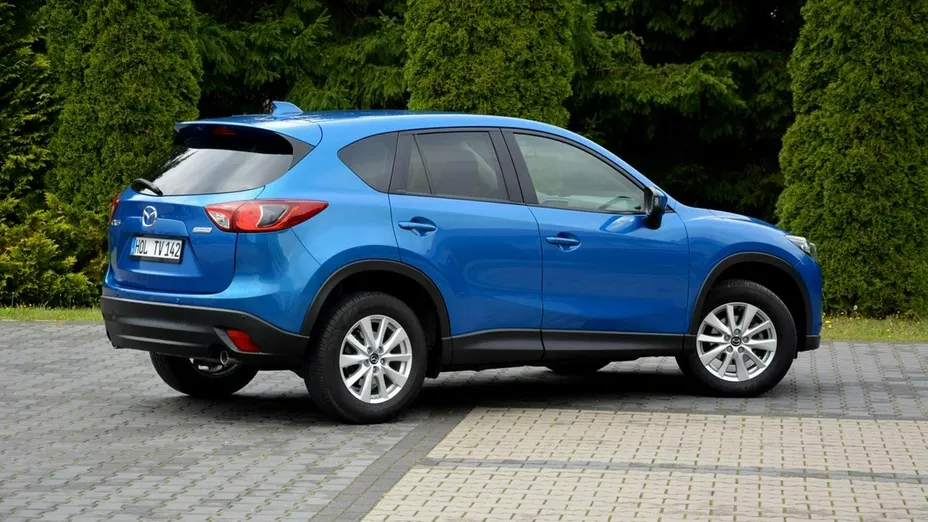 MAZDA CX-5 -