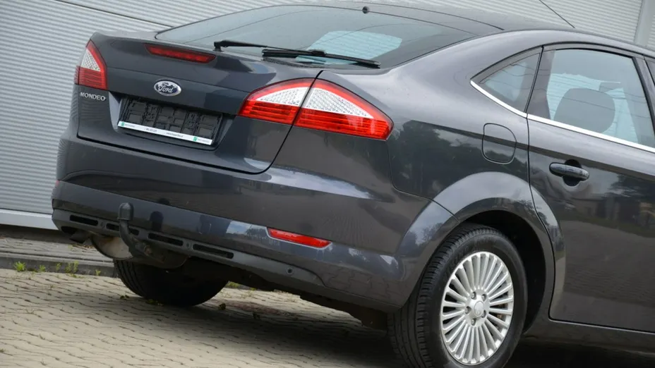 FORD Mondeo -