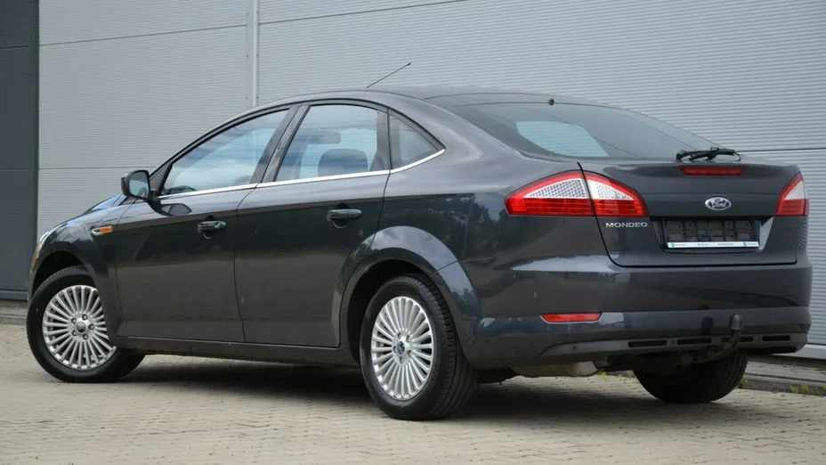 FORD Mondeo -