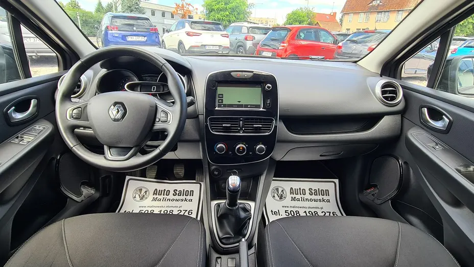 RENAULT Clio -