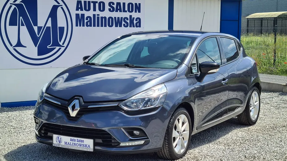 RENAULT Clio -
