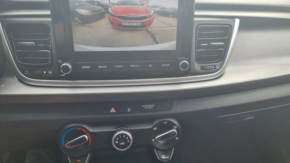 KIA Rio -