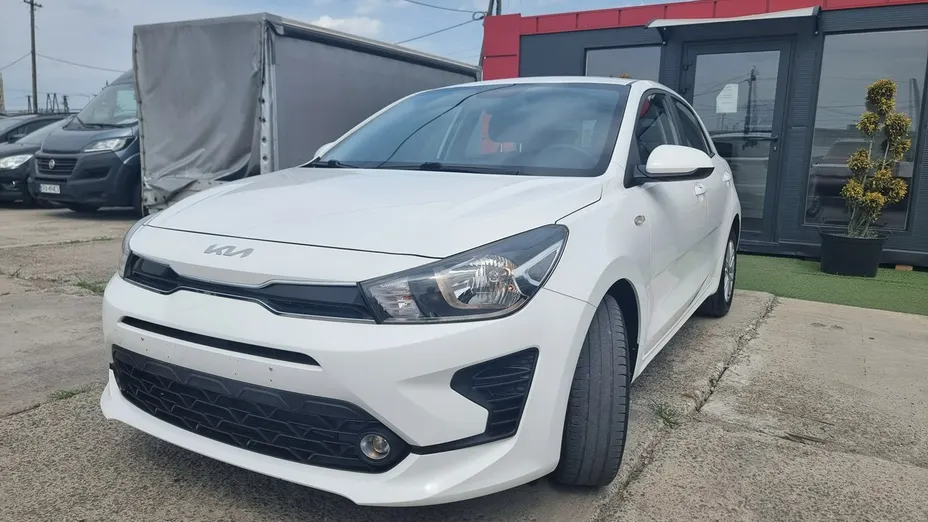 KIA Rio -