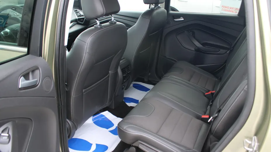 FORD Kuga -