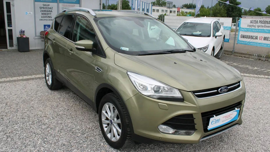 FORD Kuga -