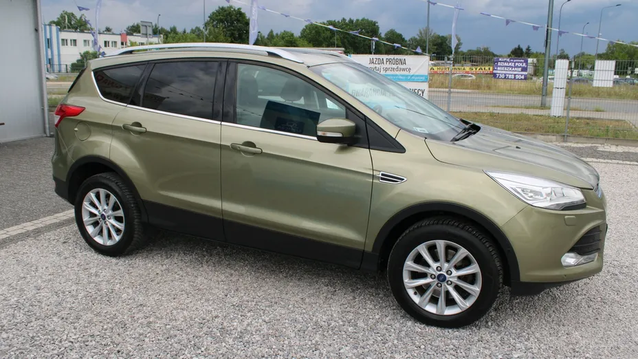 FORD Kuga -