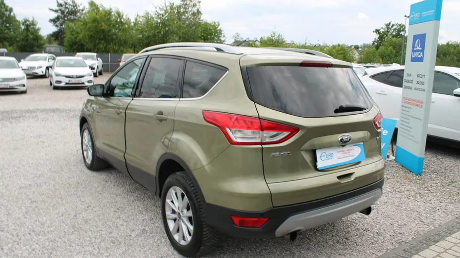 FORD Kuga -