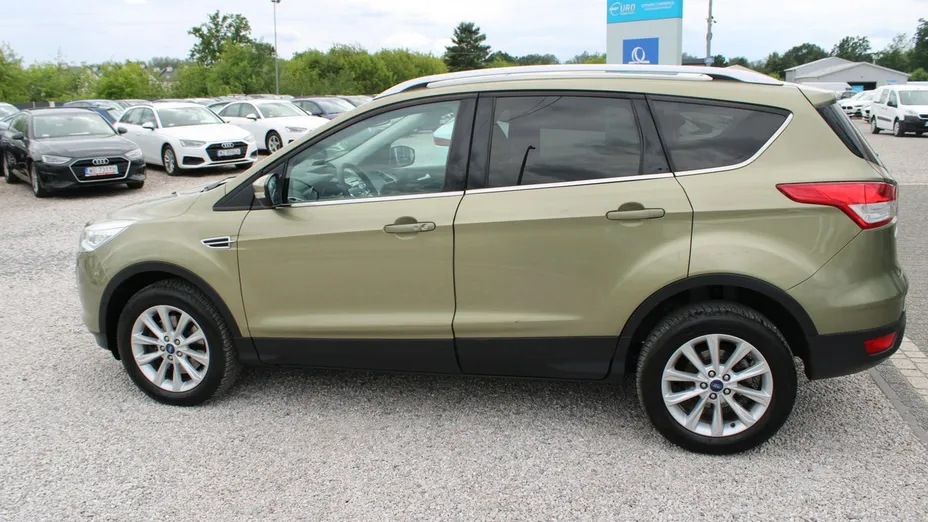FORD Kuga -