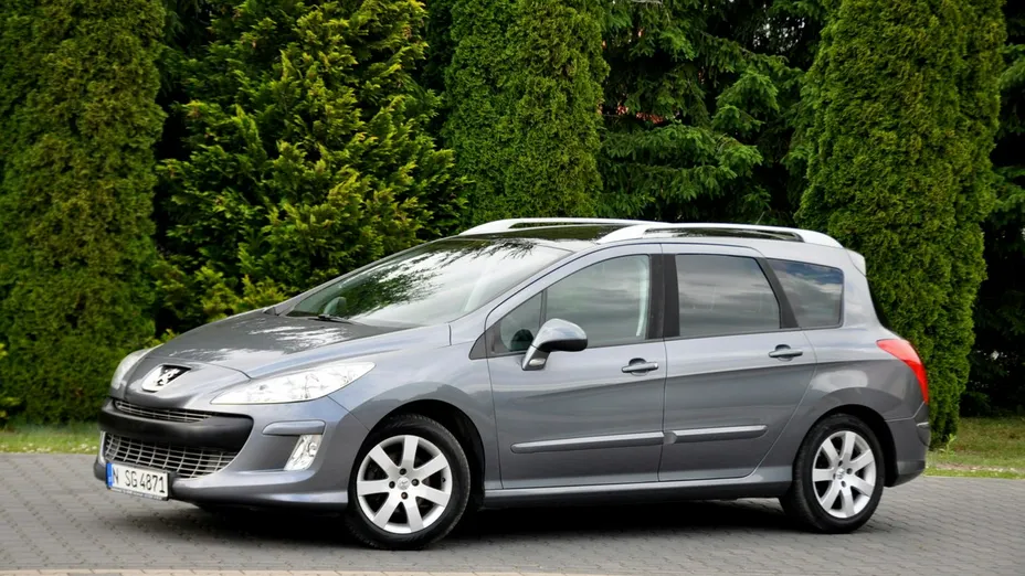 PEUGEOT 308 -