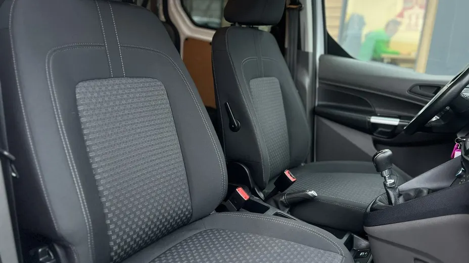 FORD Transit Connect -