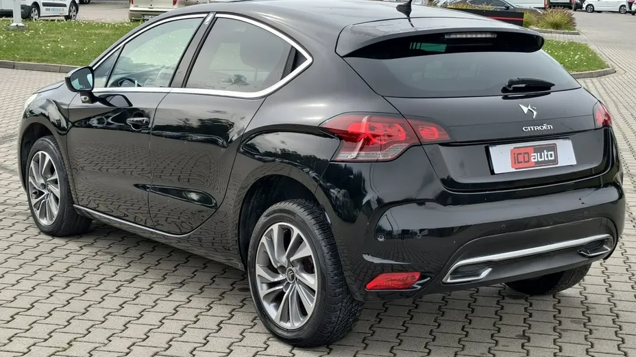 CITROEN DS4 -