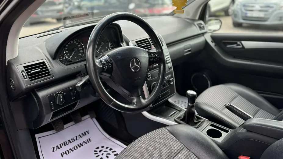 MERCEDES-BENZ A Klasa -