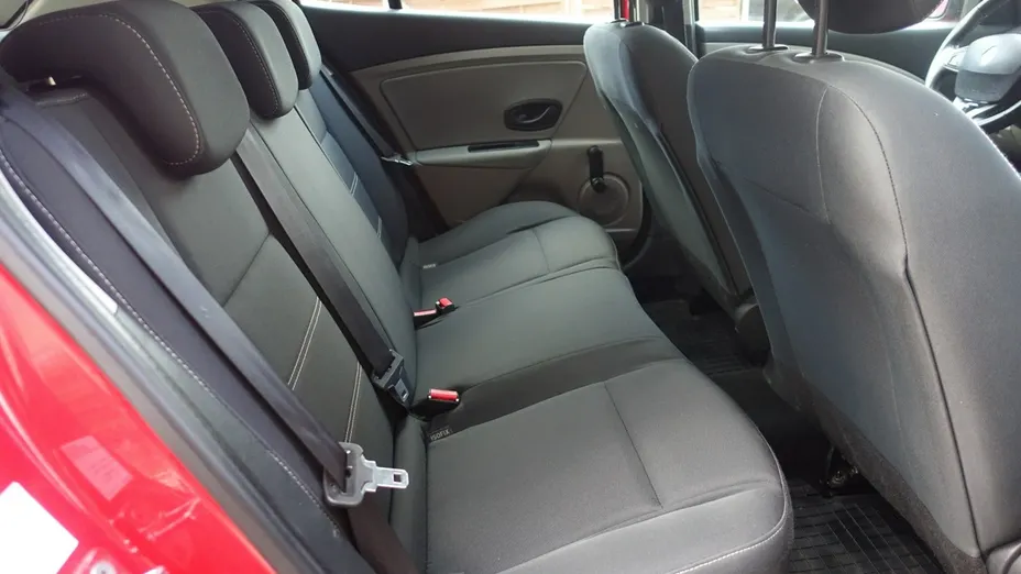 RENAULT Megane -