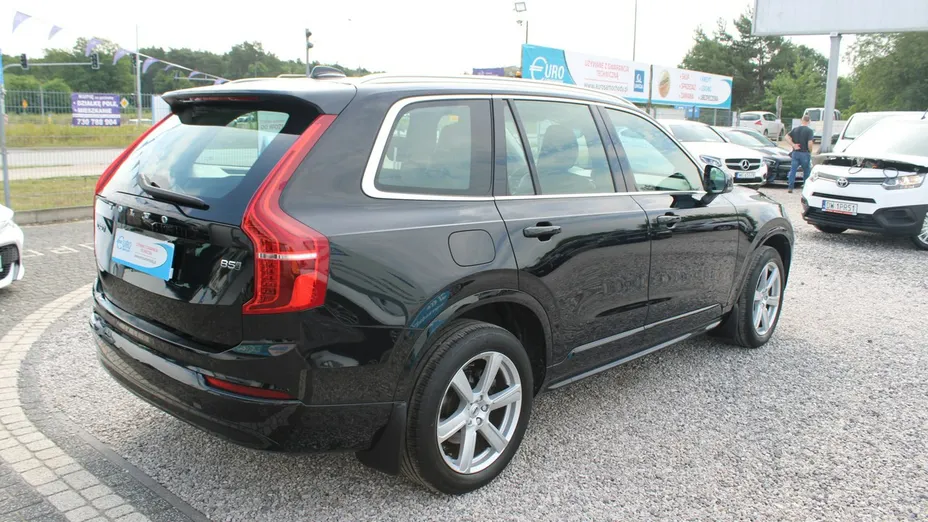 VOLVO XC90 -