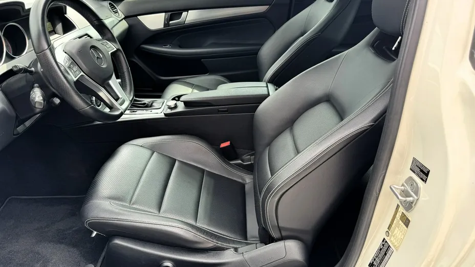 MERCEDES-BENZ C Klasa -