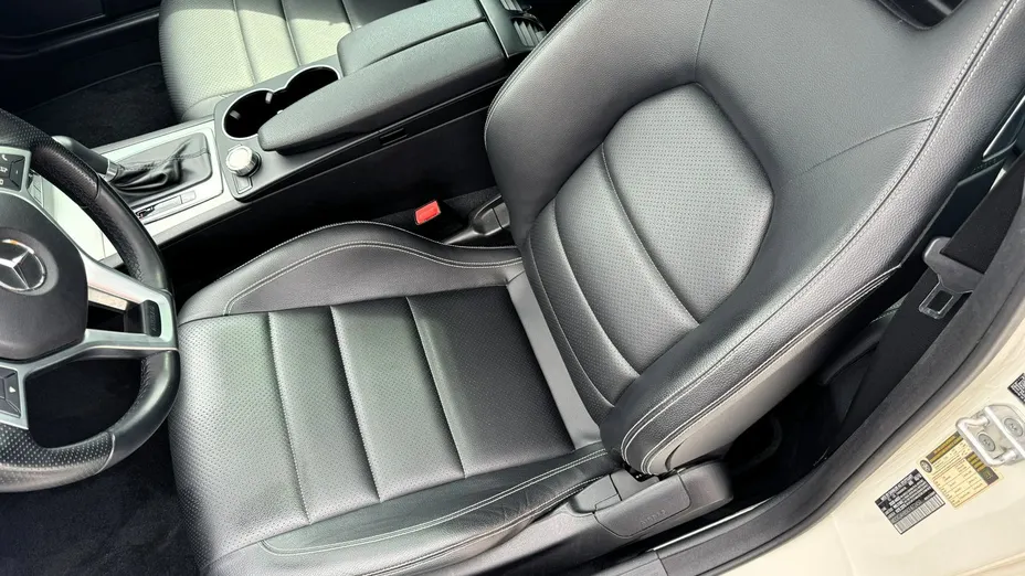 MERCEDES-BENZ C Klasa -