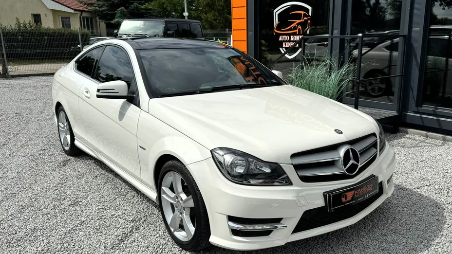 MERCEDES-BENZ C Klasa -