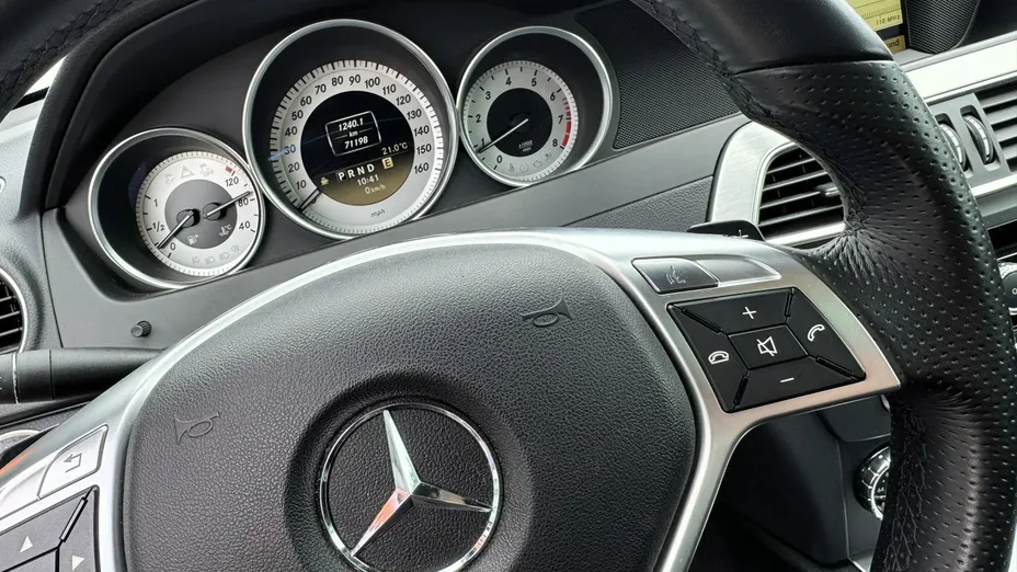 MERCEDES-BENZ C Klasa -