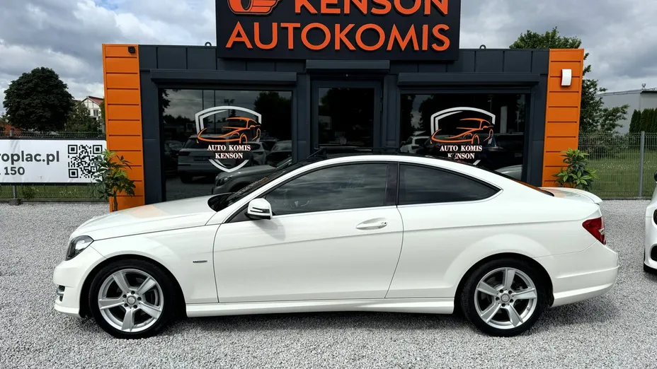 MERCEDES-BENZ C Klasa -