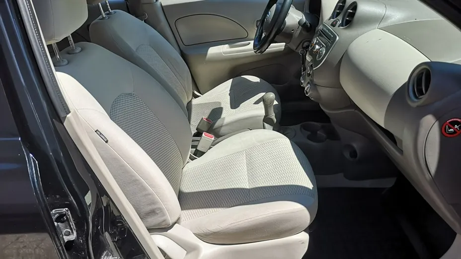 NISSAN Micra -
