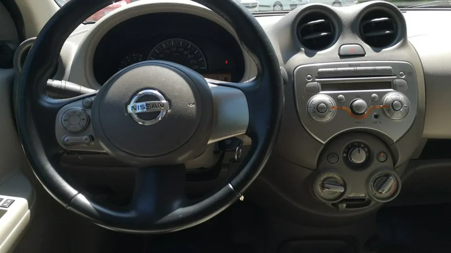 NISSAN Micra -