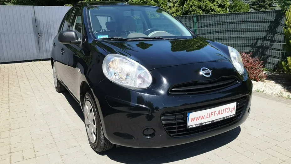 NISSAN Micra -
