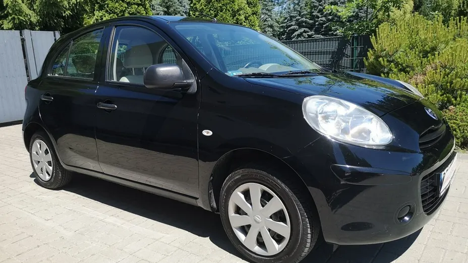 NISSAN Micra -