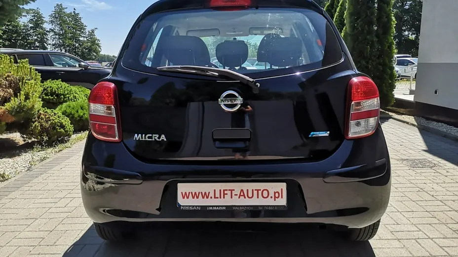 NISSAN Micra -
