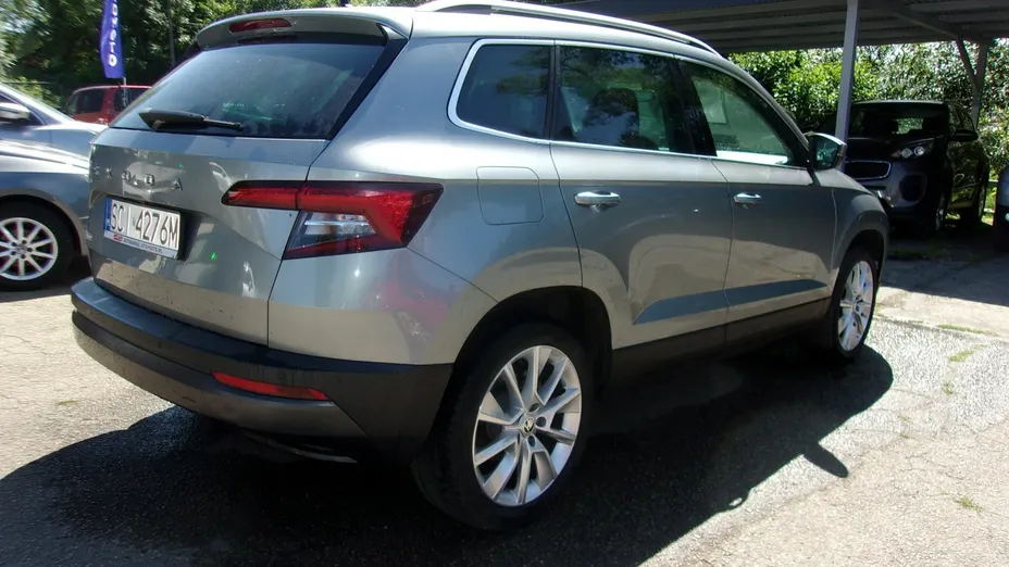 SKODA Karoq -