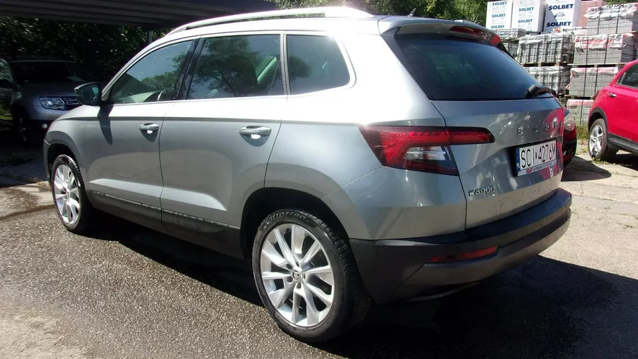 SKODA Karoq -