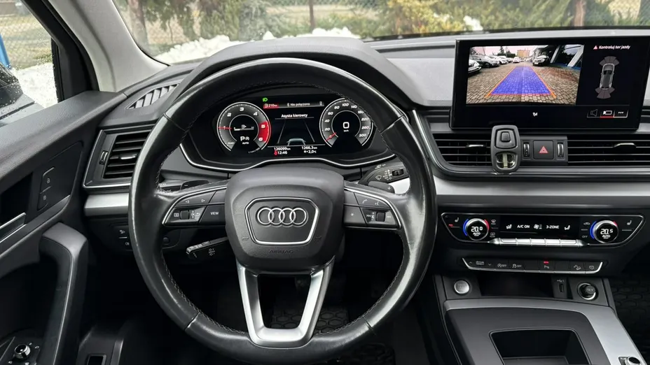 AUDI Q5 -