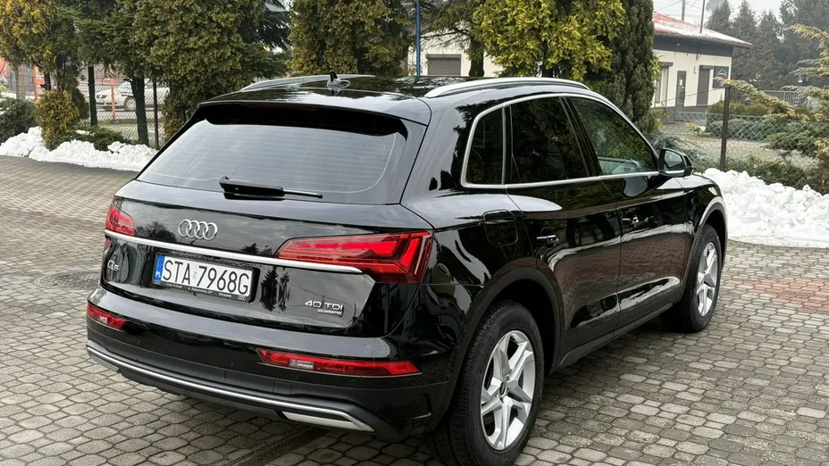 AUDI Q5 -