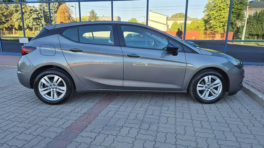 OPEL Astra -