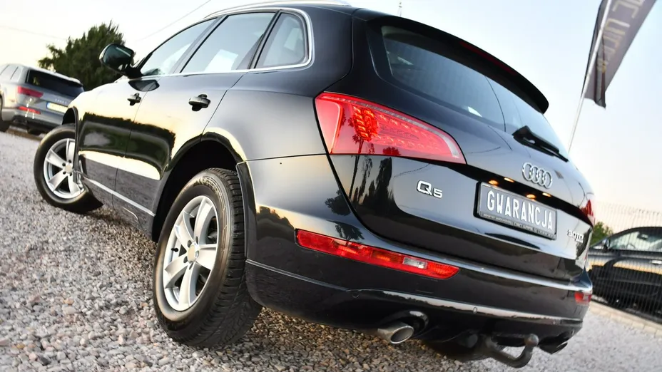 AUDI Q5 -