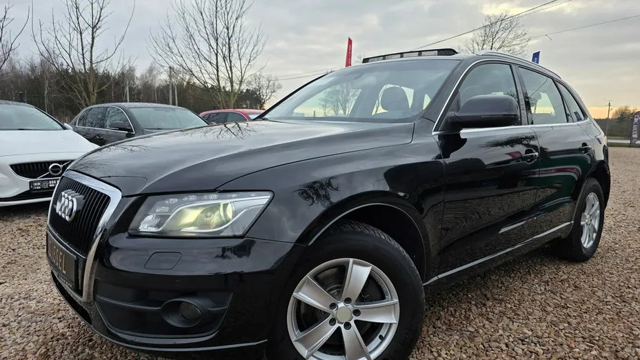 AUDI Q5 -