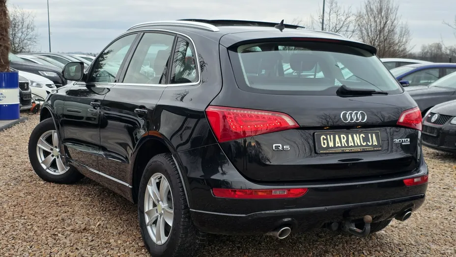 AUDI Q5 -