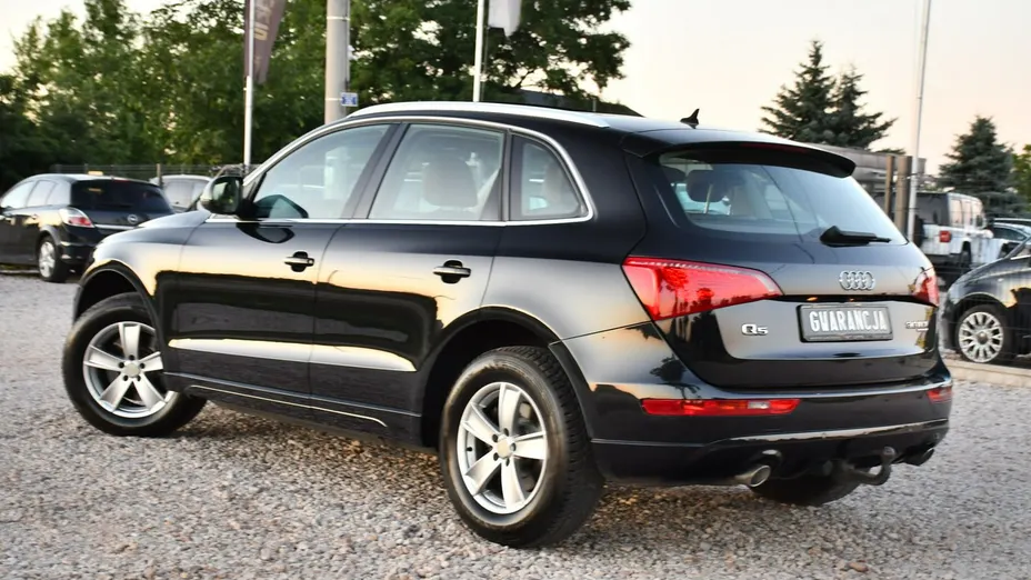 AUDI Q5 -