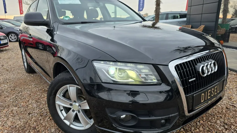 AUDI Q5 -