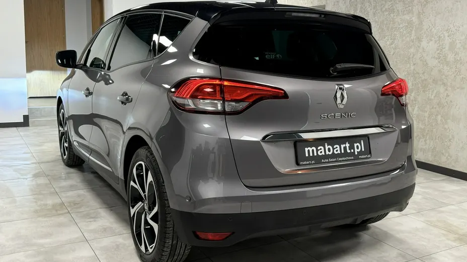 RENAULT Scenic -