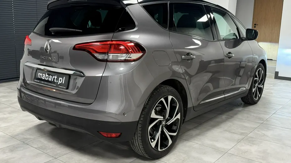 RENAULT Scenic -