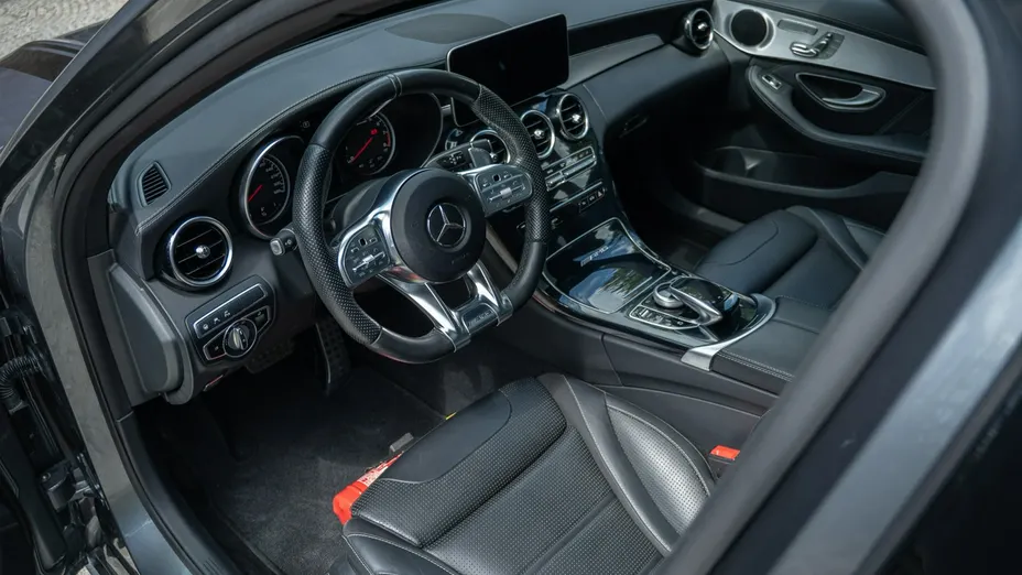 MERCEDES-BENZ C Klasa -