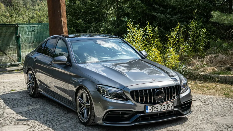MERCEDES-BENZ C Klasa -