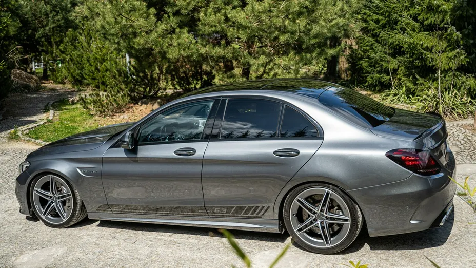 MERCEDES-BENZ C Klasa -