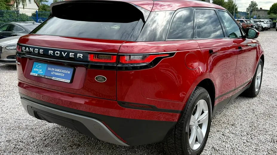 LAND ROVER Range Rover Velar -