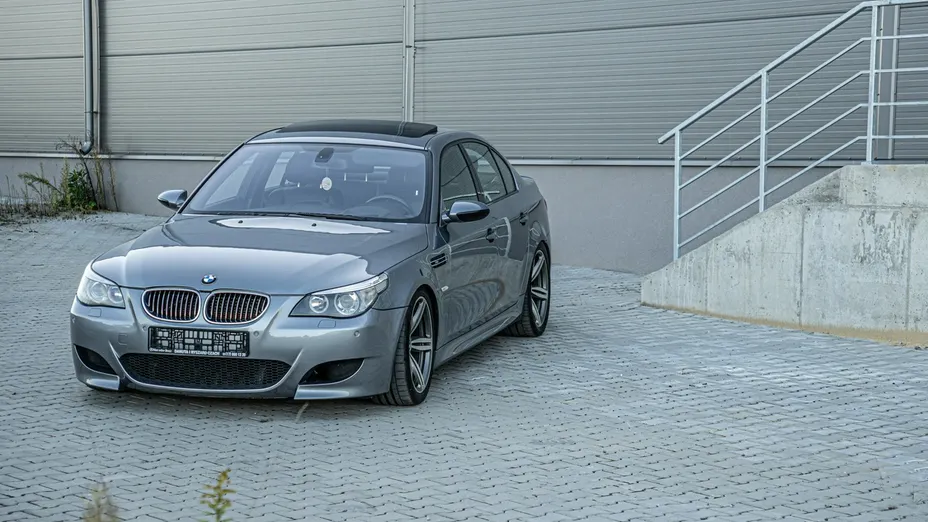BMW M5 -