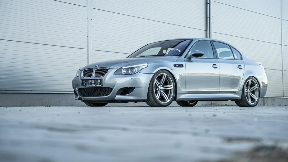 BMW M5 -