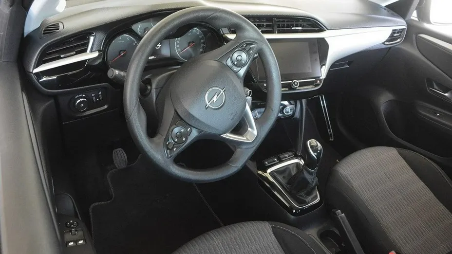 OPEL Corsa -